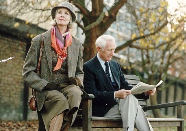 The Kitchen Table: Penny the pensioner pays the kids’ private school fees with her franking credits pension